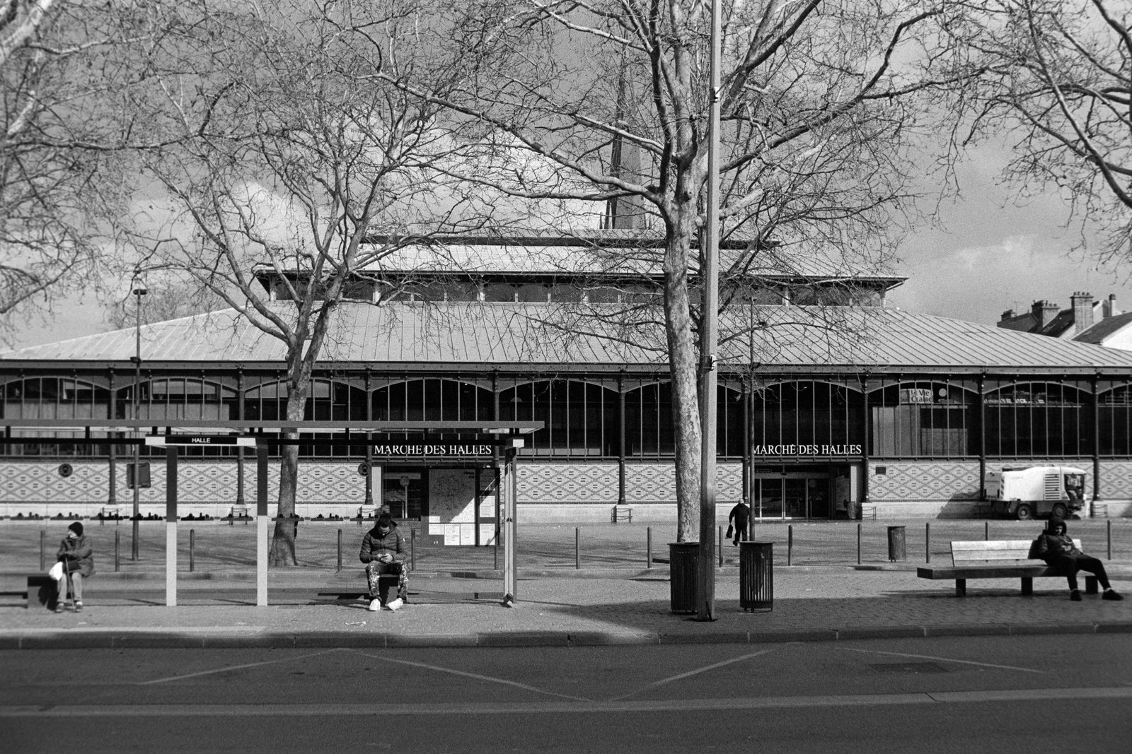 Marché coloré illustrant la diversité et la variété des produits en 2026